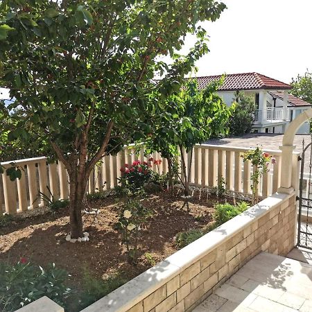 Villa Ruza 30M From The Beach 바스카보다 외부 사진