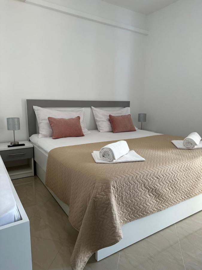Villa Ruza 30M From The Beach 바스카보다 외부 사진