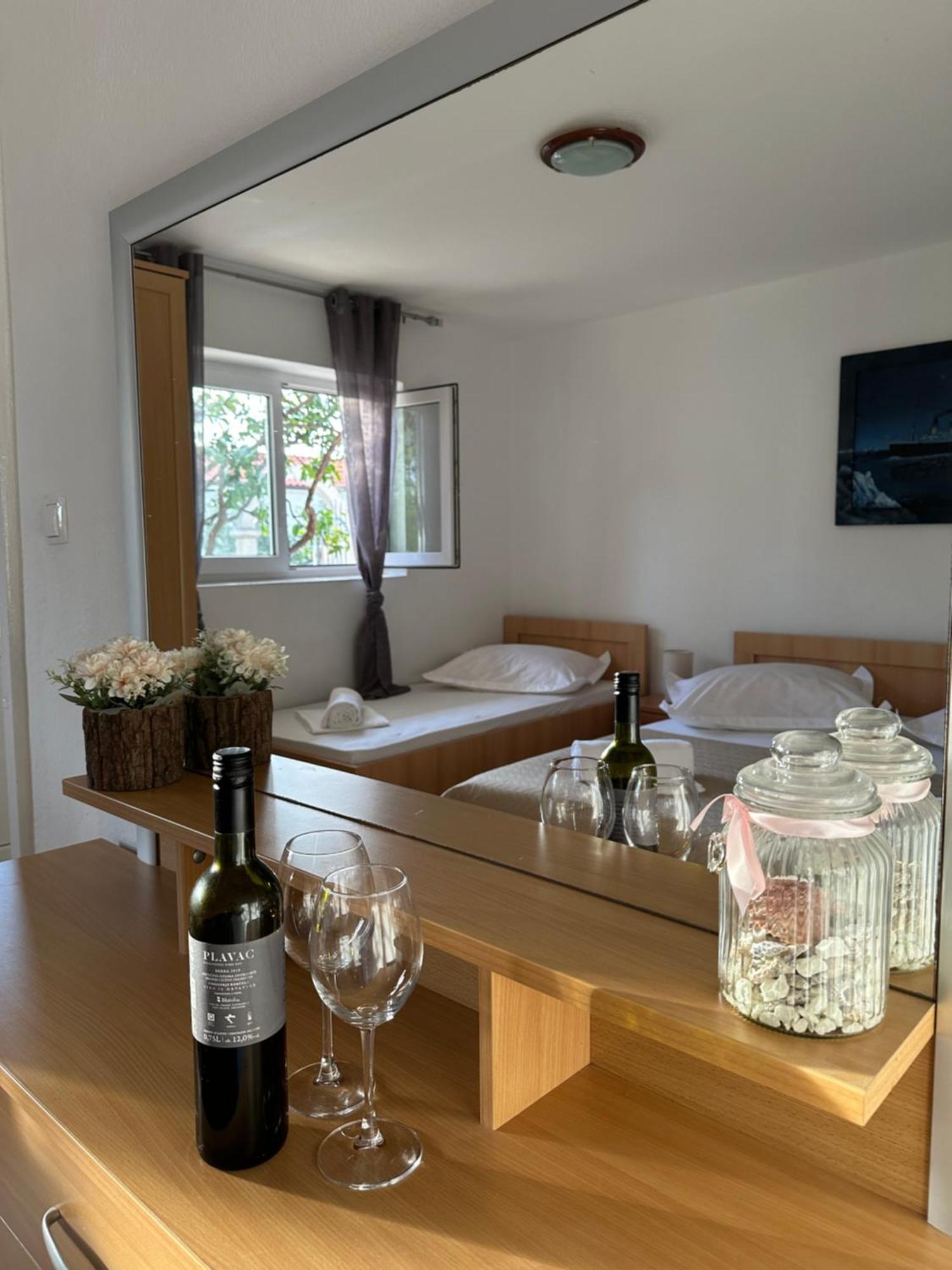 Villa Ruza 30M From The Beach 바스카보다 객실 사진